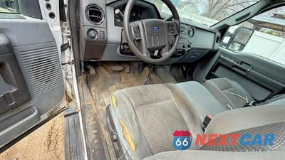 Piąte zdjęcie samochodu w środku: 2015 FORD F250 SUPER DUTY VIN:1FT7X2B63FED19427 - miniatura