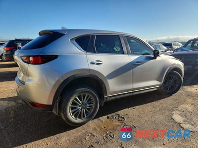 Trzecie zdjęcie samochodu z tyłu: 2017 MAZDA CX-5 SPORT VIN:JM3KFABL4H0216988 - miniatura