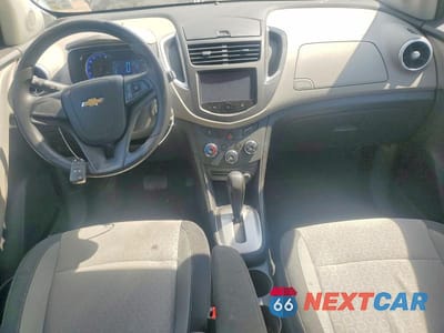 Zdjęcie 8 z 13 samochodu: 2016 CHEVROLET TRAX LS VIN:3GNCJKSB1GL266068 - miniatura