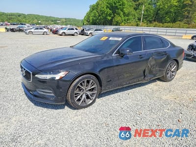 2018 VOLVO S90 T5 MOMENTUM LVY982AK2JP006668 - główne zdjęcie licytacji z USA - miniatura