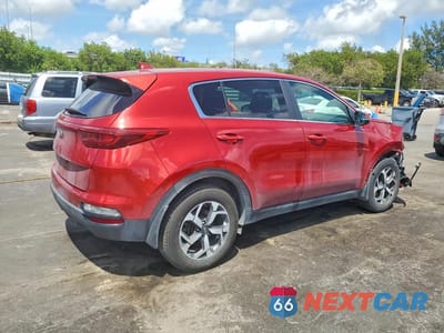 Trzecie zdjęcie samochodu z tyłu: 2021 KIA SPORTAGE LX VIN:KNDPM3AC8M7878947 - miniatura