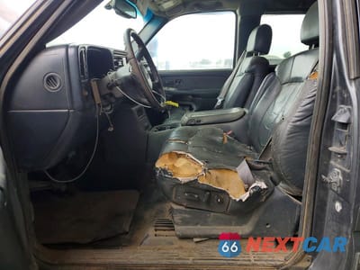 Zdjęcie 7 z 11 samochodu: 2001 CHEVROLET SILVERADO K2500 HEAVY DUTY VIN:1GCHK29G81E230785 - miniatura