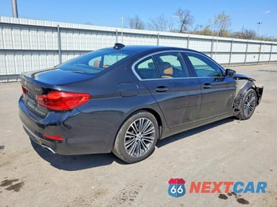 Trzecie zdjęcie samochodu z tyłu: 2019 BMW 540 XI VIN:WBAJE7C50KWW13352 - miniatura