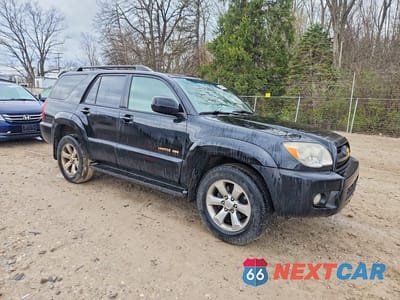 Czwarte zdjęcie samochodu z boku: 2006 TOYOTA 4RUNNER LIMITED VIN:JTEBU17R568075256 - miniatura