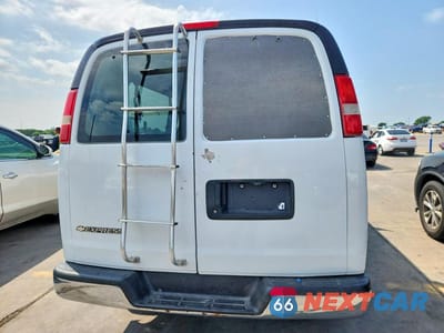 Zdjęcie 6 z 13 samochodu: 2017 CHEVROLET EXPRESS G3500 LT VIN:1GAZGPFG8H1179029 - miniatura