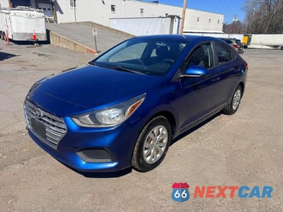 Drugie zdjęcie samochodu z przodu: 2018 HYUNDAI ACCENT GLS VIN:3KPC24A3XJE005772 - miniatura