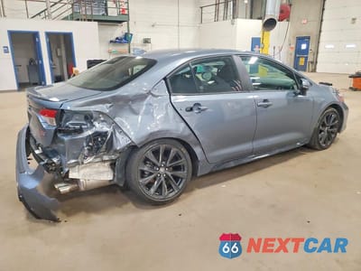 Trzecie zdjęcie samochodu z tyłu: 2023 TOYOTA COROLLA SE VIN:5YFS4MCE0PP146944 - miniatura
