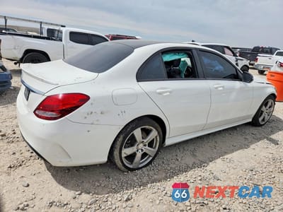 Trzecie zdjęcie samochodu z tyłu: 2017 MERCEDES-BENZ C 300 VIN:55SWF4JB4HU204960 - miniatura