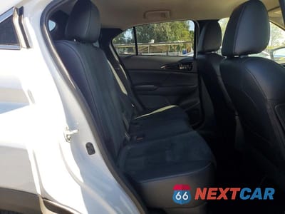 Zdjęcie 11 z 13 samochodu: 2024 MITSUBISHI ECLIPSE CROSS SE VIN:JA4ATWAAXRZ069576 - miniatura