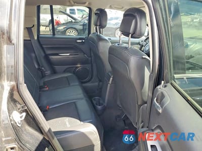 Zdjęcie 11 z 12 samochodu: 2014 JEEP COMPASS LATITUDE VIN:1C4NJDEB7ED730802 - miniatura
