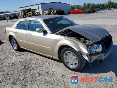 Czwarte zdjęcie samochodu z boku: 2006 CHRYSLER 300 TOURING VIN:2C3KA53G56H221338 - miniatura