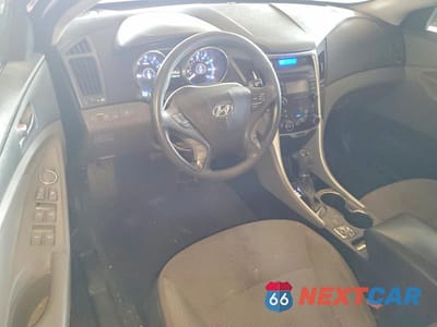 Zdjęcie 8 z 12 samochodu: 2013 HYUNDAI SONATA GLS VIN:5NPEB4AC8DH709560 - miniatura