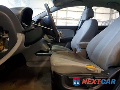 Zdjęcie 7 z 12 samochodu: 2010 HYUNDAI ELANTRA GLS VIN:KMHDU4AD6AU837906 - miniatura