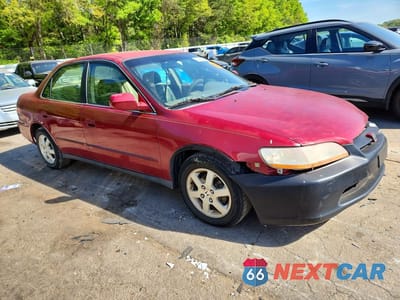 Czwarte zdjęcie samochodu z boku: 2000 HONDA ACCORD SE VIN:JHMCG5674YC020433 - miniatura