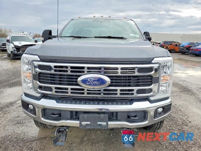 Piąte zdjęcie samochodu w środku: 2024 FORD F250 SUPER DUTY VIN:1FT7X2BA0REF75727 - miniatura
