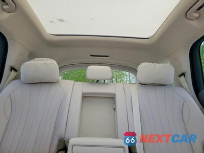 Zdjęcie 10 z 13 samochodu: 2023 MERCEDES-BENZ EQS SUV 580 4MATIC VIN:4JGDM4EB4PA022820 - miniatura