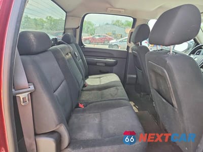Zdjęcie 11 z 13 samochodu: 2013 CHEVROLET SILVERADO K1500 LT VIN:3GCPKSE76DG209710 - miniatura