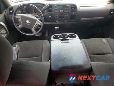 Zdjęcie 8 z 12 samochodu: 2007 CHEVROLET SILVERADO K1500 VIN:2GCEK19J871577083 - miniatura