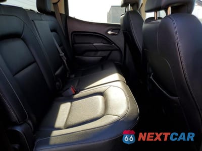 Zdjęcie 10 z 12 samochodu: 2015 GMC CANYON SLT VIN:1GTG5CE35F1179692 - miniatura