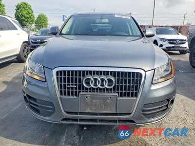 Piąte zdjęcie samochodu w środku: 2012 AUDI Q5 PREMIUM VIN:WA1CFAFP3CA135388 - miniatura