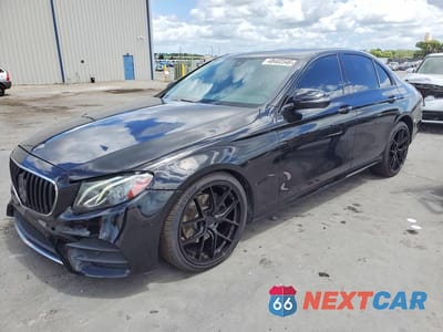 2018 MERCEDES-BENZ E 300 WDDZF4JB9JA375738 - główne zdjęcie licytacji z USA - miniatura