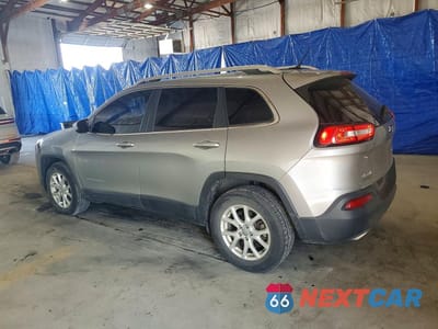 Drugie zdjęcie samochodu z przodu: 2015 JEEP CHEROKEE LATITUDE VIN:1C4PJMCS0FW757275 - miniatura