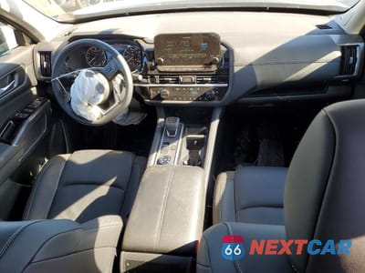 Zdjęcie 8 z 13 samochodu: 2025 NISSAN PATHFINDER SL VIN:5N1DR3CD4SC230595 - miniatura