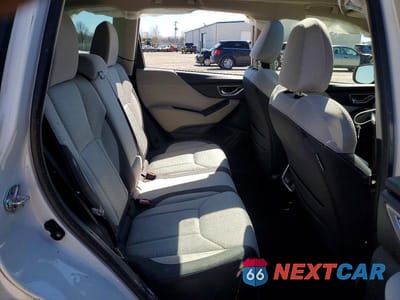 Zdjęcie 11 z 13 samochodu: 2023 SUBARU FORESTER PREMIUM VIN:JF2SKAEC3PH436236 - miniatura