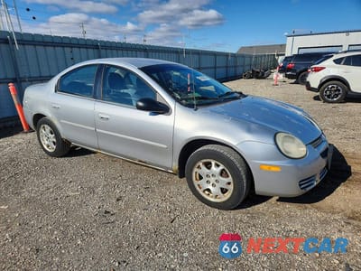 Czwarte zdjęcie samochodu z boku: 2004 DODGE NEON SXT VIN:1B3ES56C14D568532 - miniatura