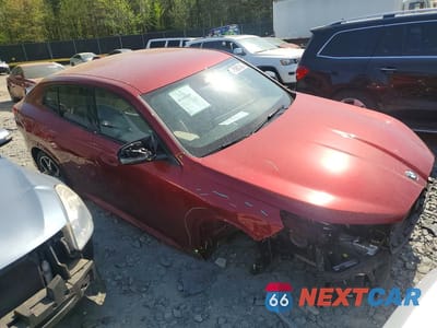 Czwarte zdjęcie samochodu z boku: 2024 BMW X2 M35I VIN:WBX83GM03R5Y61835 - miniatura
