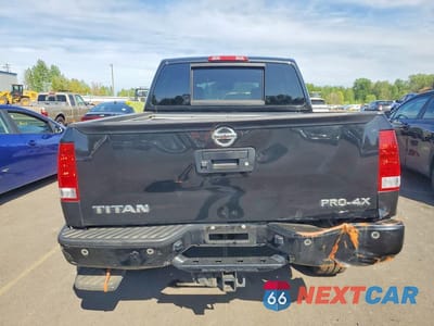 Zdjęcie 6 z 12 samochodu: 2015 NISSAN TITAN PRO-4X VIN:1N6AA0EC2FN500819 - miniatura
