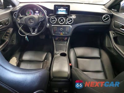 Zdjęcie 8 z 12 samochodu: 2016 MERCEDES BENZ CLA VIN:WDDSJ4GB0GN300368 - miniatura