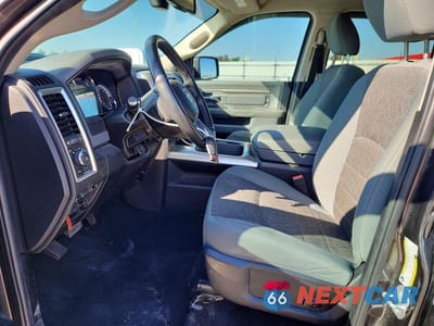 Zdjęcie 7 z 12 samochodu: 2018 RAM 1500 SLT VIN:3C6RR7LT6JG143504 - miniatura