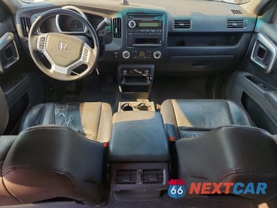 Zdjęcie 8 z 12 samochodu: 2006 HONDA RIDGELINE RTL VIN:2HJYK16506H507132 - miniatura