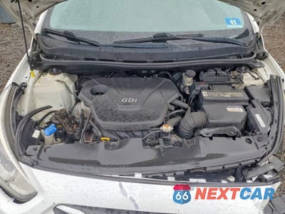 Zdjęcie 11 z 12 samochodu: 2016 HYUNDAI ACCENT SE VIN:KMHCT4AE4GU026766 - miniatura