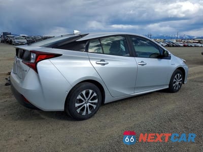 Trzecie zdjęcie samochodu z tyłu: 2019 TOYOTA PRIUS LE AWD-E VIN:JTDL9RFU4K3005379 - miniatura