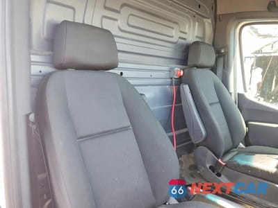 Zdjęcie 11 z 13 samochodu: 2023 MERCEDES-BENZ SPRINTER 2500 VIN:W1Y4NBHY5PP520071 - miniatura