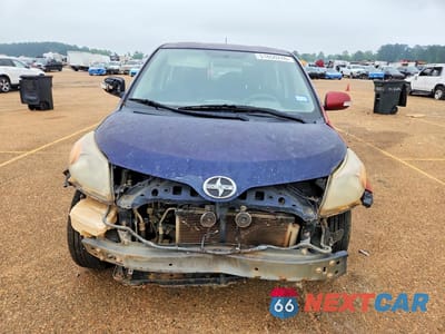 Piąte zdjęcie samochodu w środku: 2014 SCION XD BASE VIN:JTKKUPB43E1043795 - miniatura