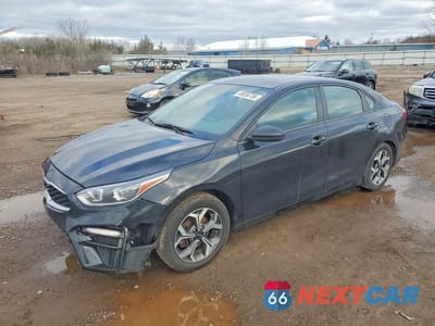 2019 KIA FORTE LXS 3KPF24AD8KE008967 - główne zdjęcie licytacji z USA - miniatura