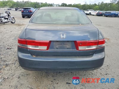 Zdjęcie 6 z 12 samochodu: 2003 HONDA ACCORD EX VIN:1HGCM56623A041367 - miniatura