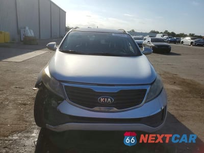 Piąte zdjęcie samochodu w środku: 2013 KIA SPORTAGE EX VIN:KNDPC3A27D7357423 - miniatura