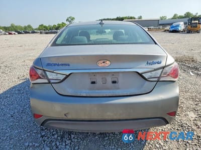 Zdjęcie 6 z 12 samochodu: 2013 HYUNDAI SONATA HYBRID VIN:KMHEC4A48DA078995 - miniatura