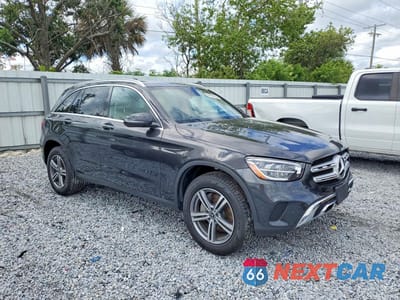 Czwarte zdjęcie samochodu z boku: 2022 MERCEDES-BENZ GLC 300 4MATIC VIN:W1N0G8EB5NV376622 - miniatura