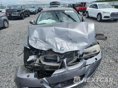 Piąte zdjęcie samochodu w środku: 2011 BMW 328 XI VIN:WBAPK7C57BF088051 - miniatura