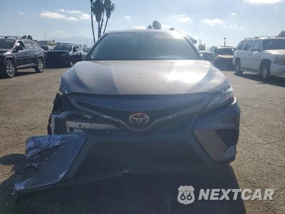 Piąte zdjęcie samochodu w środku: 2021 TOYOTA CAMRY SE VIN:4T1G11AK2MU596756 - miniatura