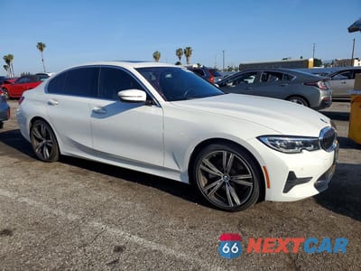 Czwarte zdjęcie samochodu z boku: 2021 BMW 330E VIN:3MW5P7J09M8B83996 - miniatura