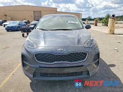 Piąte zdjęcie samochodu w środku: 2020 KIA SPORTAGE LX VIN:KNDPM3AC4L7739719 - miniatura