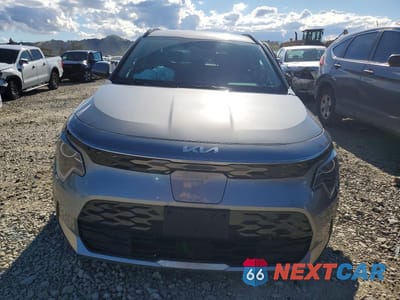 Piąte zdjęcie samochodu w środku: 2025 KIA NIRO WIND VIN:KNDCR3L1XS5141205 - miniatura
