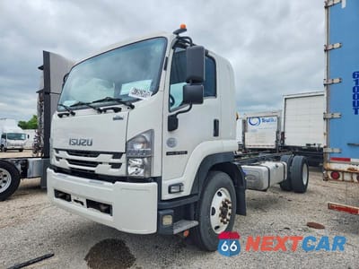 Drugie zdjęcie samochodu z przodu: 2019 ISUZU FTR TRUCK CAB AND CHASSIS VIN:54DK6S160KSG00478 - miniatura