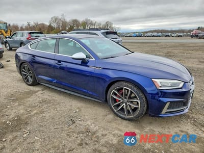Czwarte zdjęcie samochodu z boku: 2019 AUDI S5 PREMIUM PLUS VIN:WAUB4CF56KA095076 - miniatura